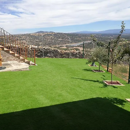 Casa Rural & Spa Mirador Covatilla * Guijo de Avila